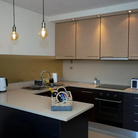 Apartamento Torre C By *